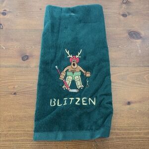 VINTAGE AVANTI GRAND PRIX GREEN BLITZEN HOCKEY HOLIDAY CHRISYMS HAND TOWEL NWT